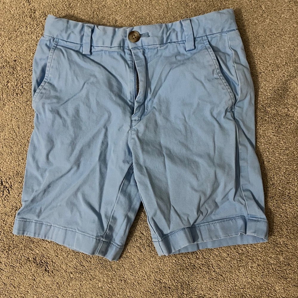 Vineyard Vines shorts